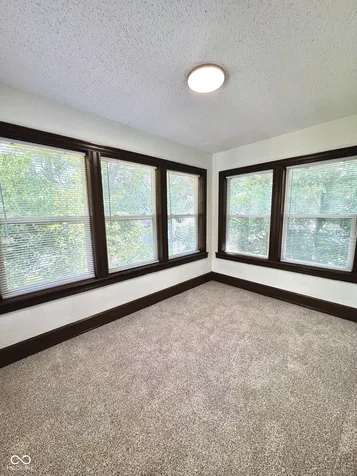 1128 E 35th Street Indianapolis IN 46205