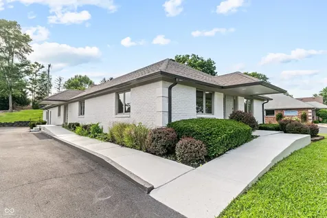 130 Fairway Lakes Drive Franklin IN 46131