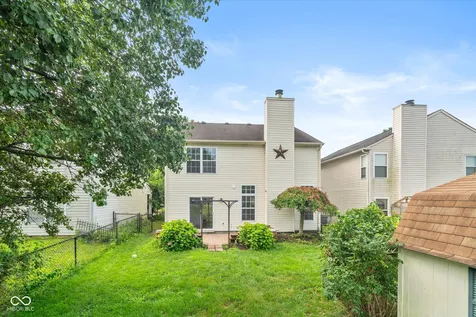 1122 Lake Tree Place Indianapolis IN 46217