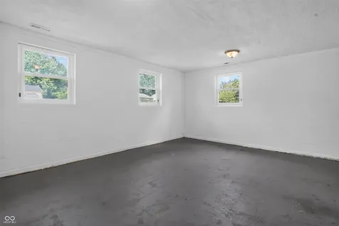 7901 E 35th Street Indianapolis IN 46226
