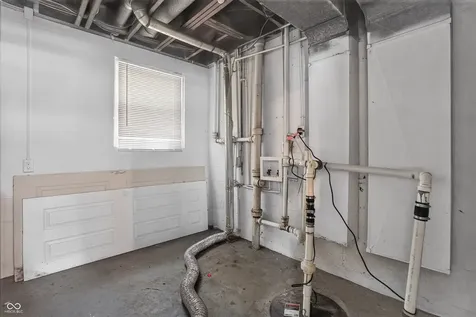 7901 E 35th Street Indianapolis IN 46226