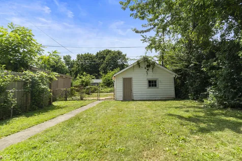 3918 Byram Avenue Indianapolis IN 46208