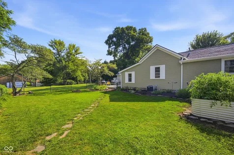 430 Pearl Street Pendleton IN 46064