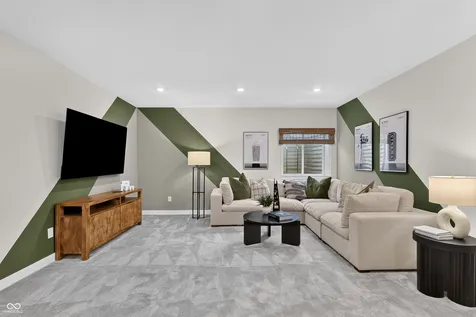 2395 Red Squirrel Way Zionsville IN 46077