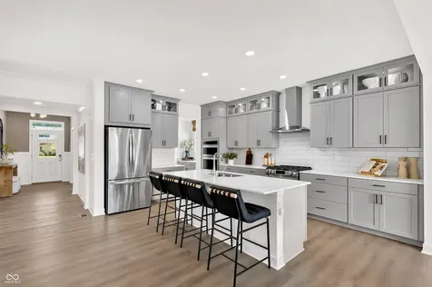 2395 Red Squirrel Way Zionsville IN 46077