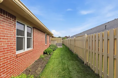 6510 S Waybridge Court Indianapolis IN 46237