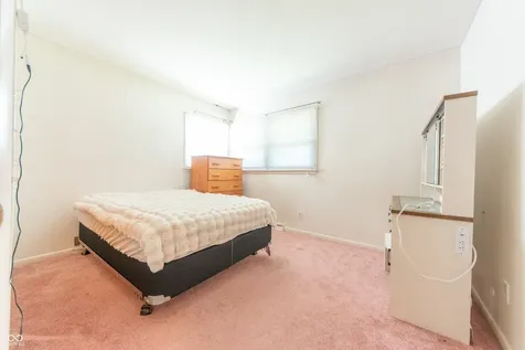 2727 Orchard Lane Columbus IN 47201
