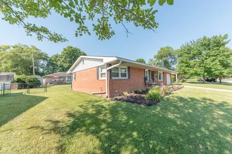 2727 Orchard Lane Columbus IN 47201