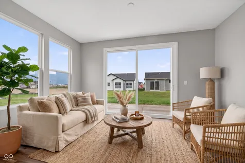 746 Daisy Street Greenwood IN 46143