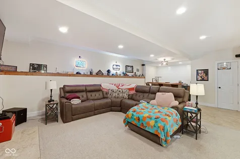 249 W Roszell Drive Nineveh IN 46164