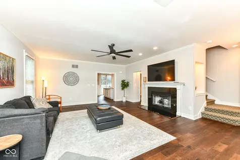 4022 Heyward Place Indianapolis IN 46250