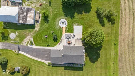 7020 N County Road 100 Road E Pittsboro IN 46167