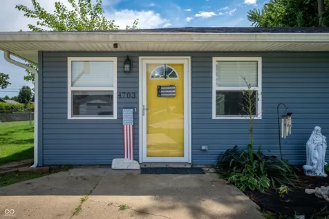 4703 W Compton Drive Edinburgh IN 46124