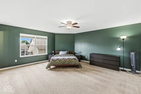 11427 Seabiscuit Drive Noblesville IN 46060
