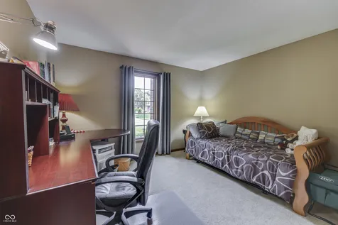 1521 Secretariat Lane Indianapolis IN 46217