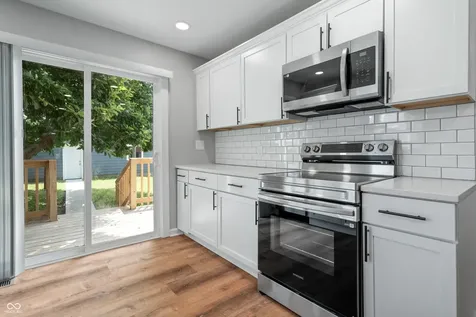 255 Iowa Street Indianapolis IN 46225