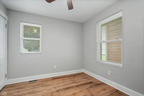 255 Iowa Street Indianapolis IN 46225
