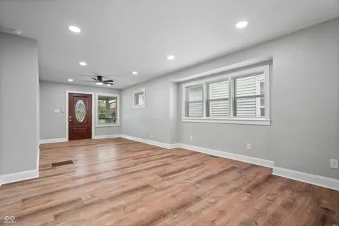 255 Iowa Street Indianapolis IN 46225