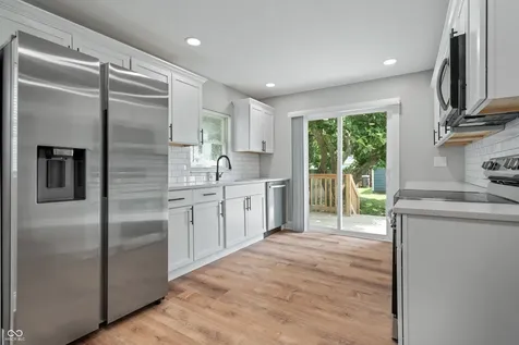 255 Iowa Street Indianapolis IN 46225