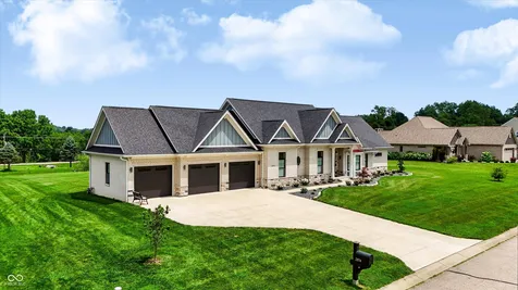 2974 E Indian Summer Lane Martinsville IN 46151