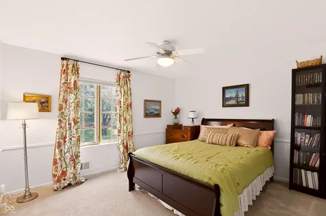 7242 Hampstead Lane Indianapolis IN 46256