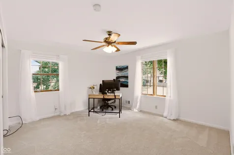 7242 Hampstead Lane Indianapolis IN 46256