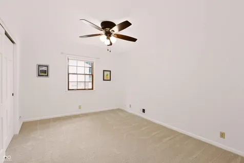 7242 Hampstead Lane Indianapolis IN 46256