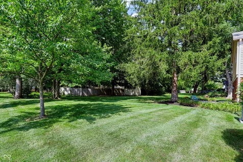 7242 Hampstead Lane Indianapolis IN 46256