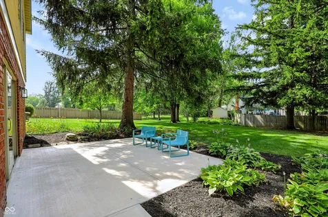 7242 Hampstead Lane Indianapolis IN 46256