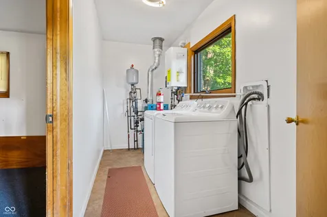 7351 Mendenhall Road Indianapolis IN 46113