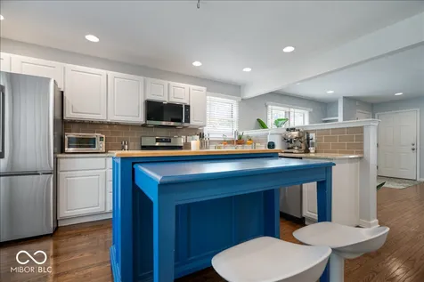 2529 N New Jersey Street Indianapolis IN 46205