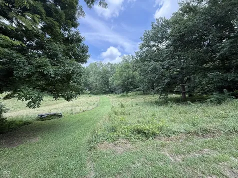 1604 State Road 252 Road Martinsville IN 46151