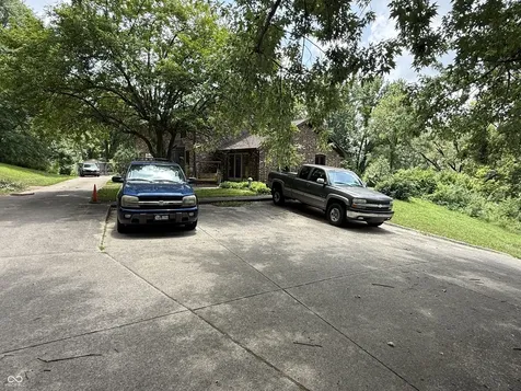 1604 State Road 252 Road Martinsville IN 46151