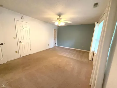 437 E Pine Ridge Drive Westfield IN 46074