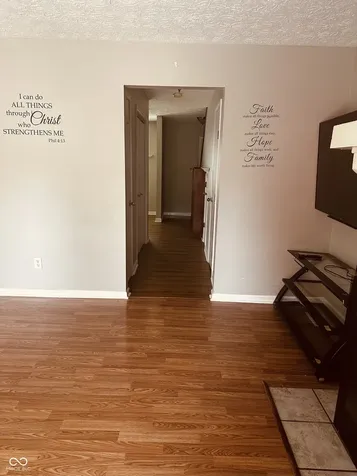 7466 Braewood Court Indianapolis IN 46217