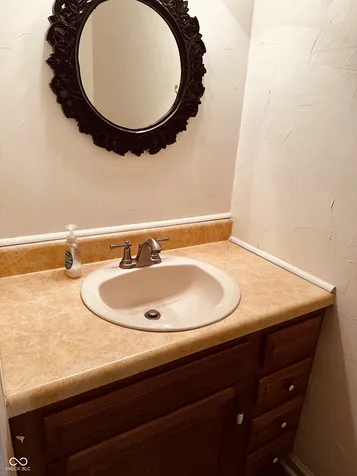 7466 Braewood Court Indianapolis IN 46217
