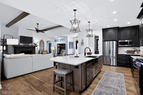 180 Hidden Glen Greenfield IN 46140