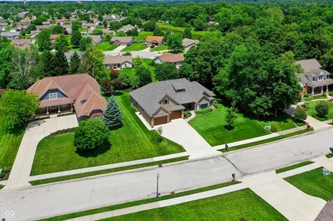 180 Hidden Glen Greenfield IN 46140