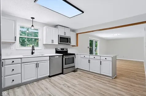 415 Meadowview Lane Greenwood IN 46142