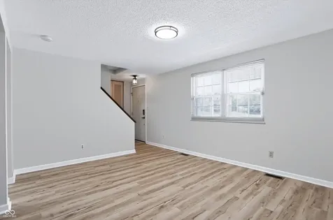 415 Meadowview Lane Greenwood IN 46142
