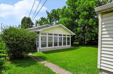 79 N 15th Avenue Beech Grove IN 46107