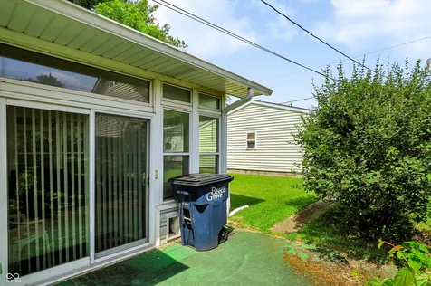 79 N 15th Avenue Beech Grove IN 46107