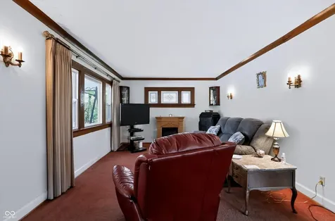 79 N 15th Avenue Beech Grove IN 46107