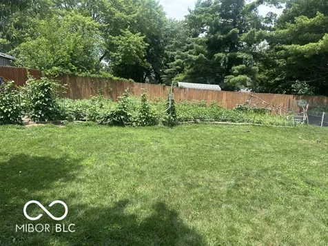 912 Brevard Drive Indianapolis IN 46217