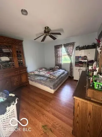 912 Brevard Drive Indianapolis IN 46217