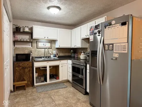 5511 Lunsford Drive Indianapolis IN 46237