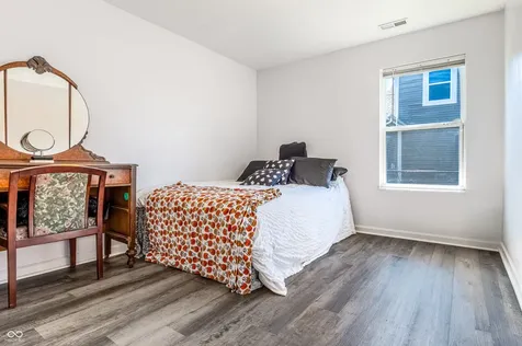 1393 W Limestone Way Fortville IN 46040