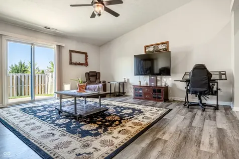 1393 W Limestone Way Fortville IN 46040