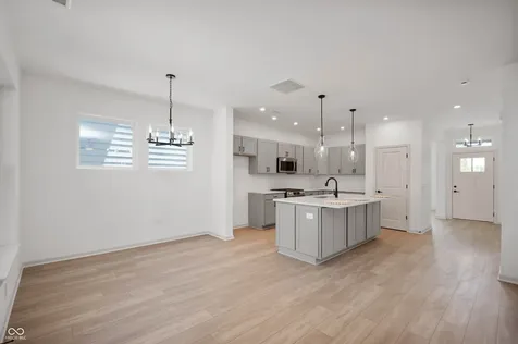 805 Possman Way Westfield IN 46074