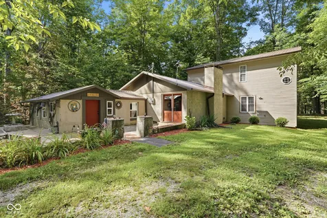 4889 State Highway 42 Cloverdale IN 46120